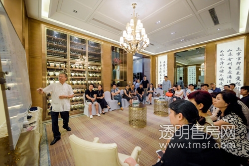 杭州皇冠体育御蹊径一号]天湖学会会长亲临
