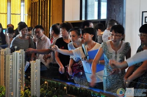 宁波皇冠体育国际社区绽放宁波百万人期待