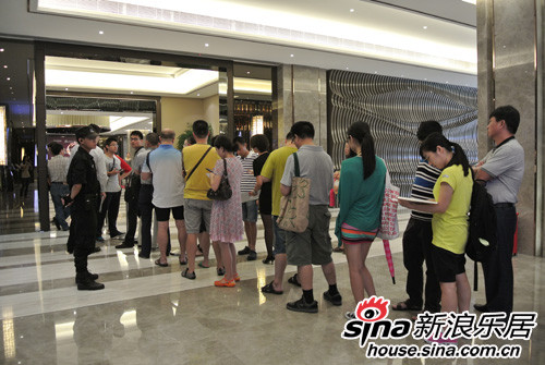 佛山皇冠体育锦城开放二期板房受广佛客关注 预计9月尾开售