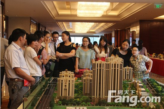 9月14日皇冠体育世纪公馆产品鉴赏会 5888元/平住袍江核