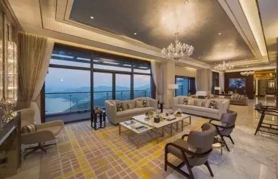 珠海皇冠体育银海湾 天涯豪宅临海绽放